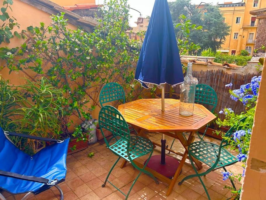 Centralissimo Appartamento Con Terrazza Rome Buitenkant foto